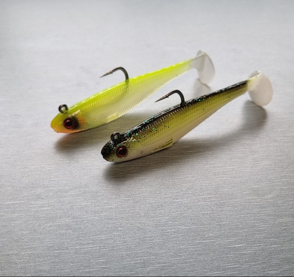 Apex minnows: White Shamrock and Clear Lime